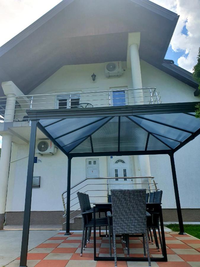 House Mirjana Hotell Smoljanac Exteriör bild