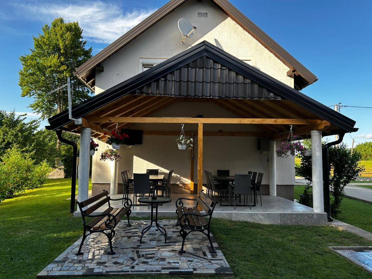 House Mirjana Hotell Smoljanac Exteriör bild