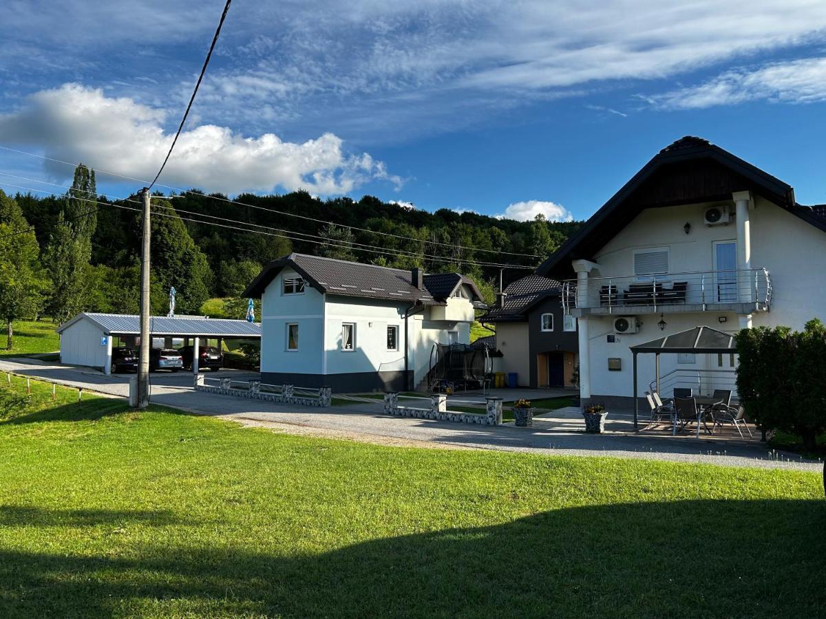 House Mirjana Hotell Smoljanac Exteriör bild