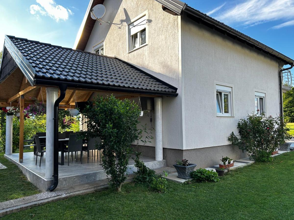 House Mirjana Hotell Smoljanac Exteriör bild