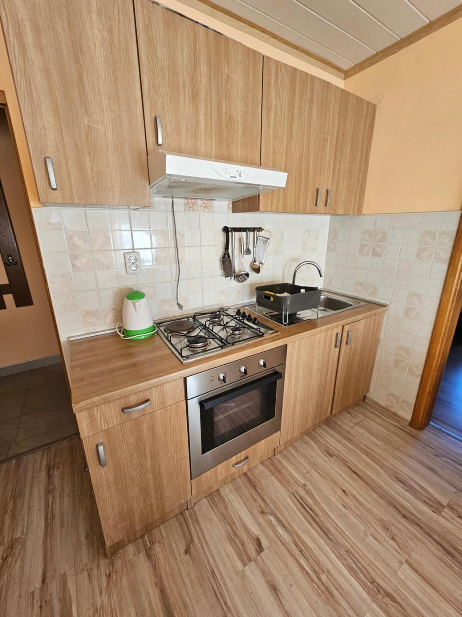 House Mirjana Hotell Smoljanac Exteriör bild